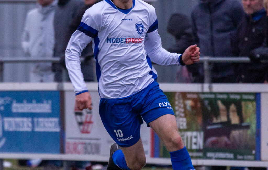 2022-12-11, SV Deurne 1 – EFC 1