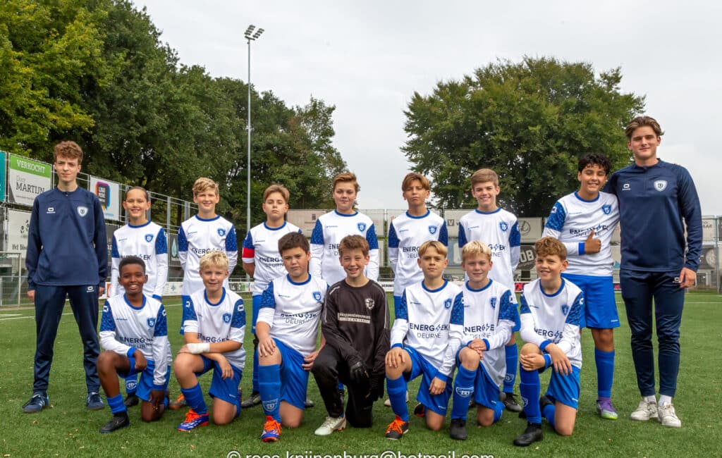 2025-09-27, SV Deurne JO13-2 – FCV Venlo
