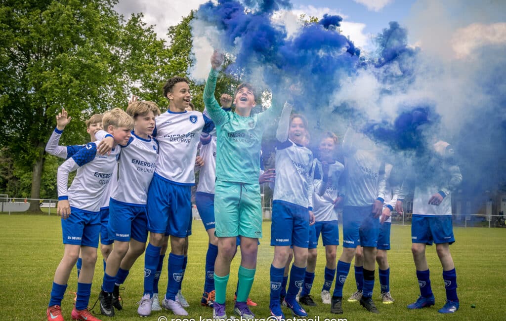 2026-05-16, SV Deurne JO13-1 kampioen!